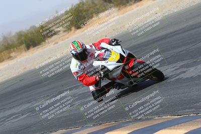 media/Mar-28-2022-Superbike Trackdays (Mon) [[b8603d0f67]]/Open Track Time/Turn 3 Inside/